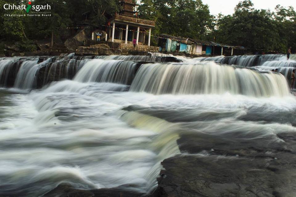 narhara waterfall dhamtari